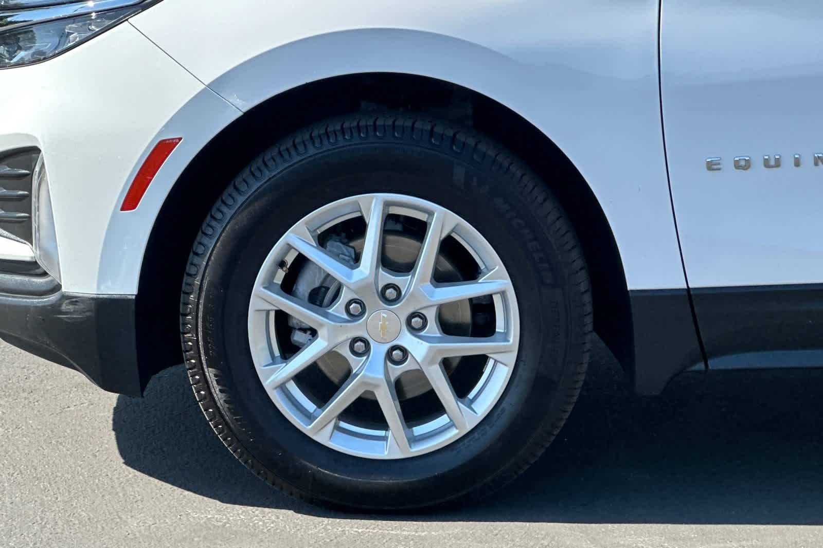 Thumbnail: 2022 Chevrolet Equinox - 27
