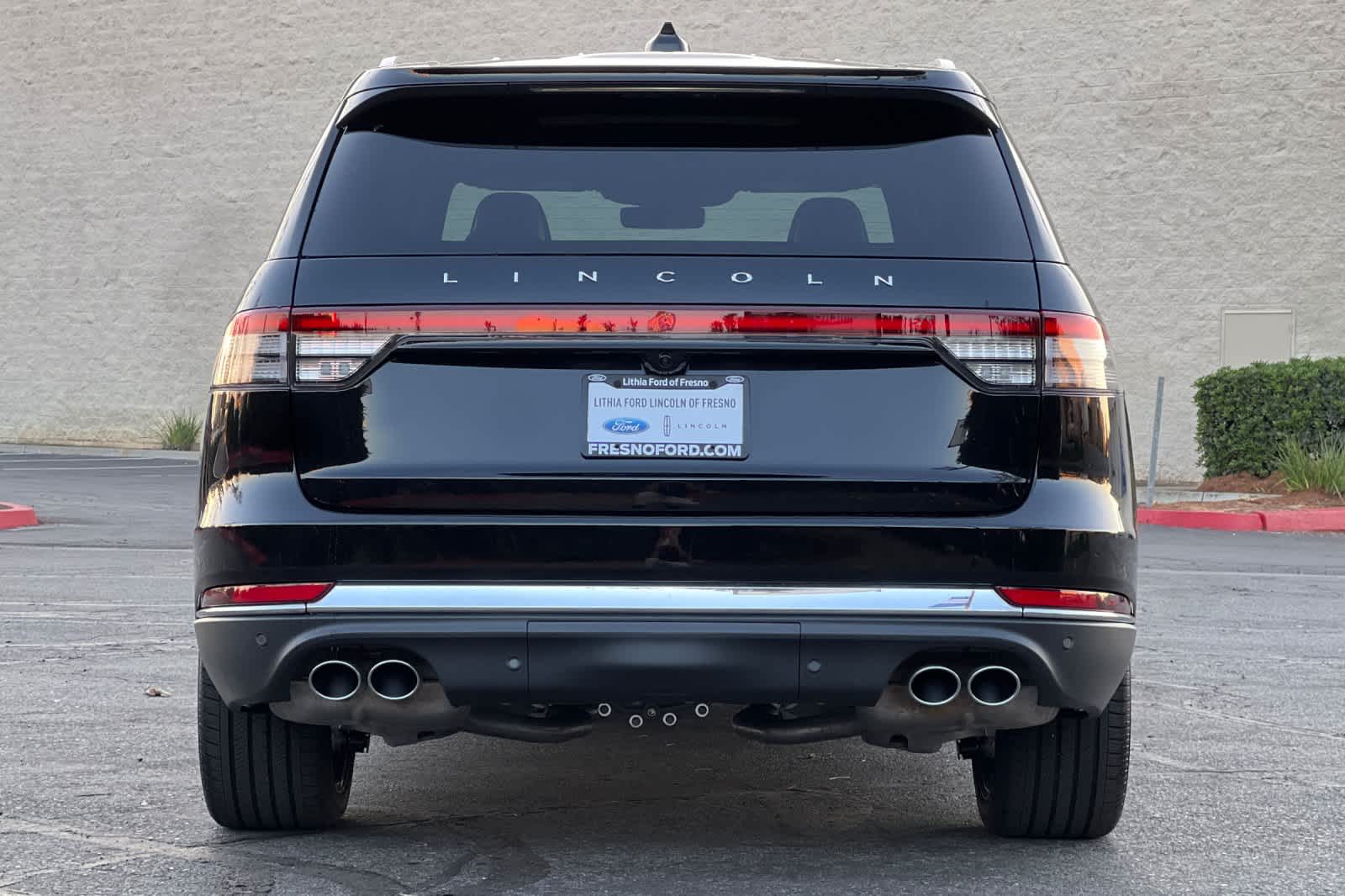 Thumbnail: 2026 Lincoln Aviator - 7