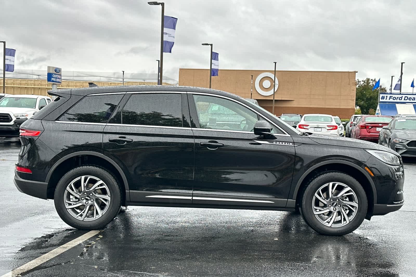 Thumbnail: 2025 Lincoln Corsair - 8