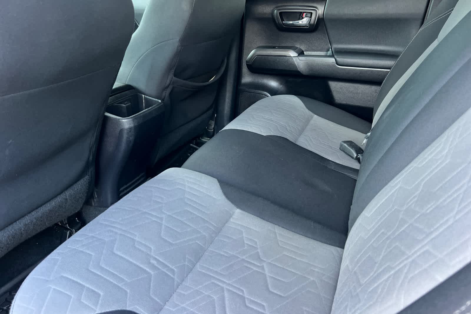 Thumbnail: 2020 Toyota Tacoma - 4