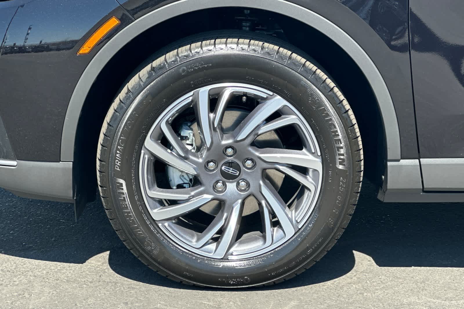 Thumbnail: 2025 Lincoln Corsair - 27