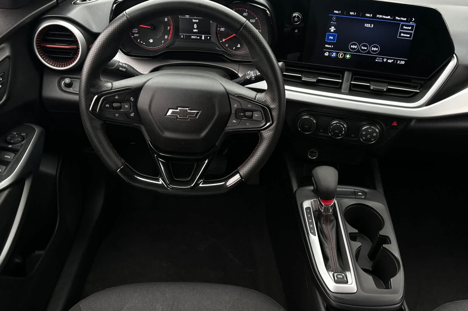 Thumbnail: 2025 Chevrolet Trax - 15