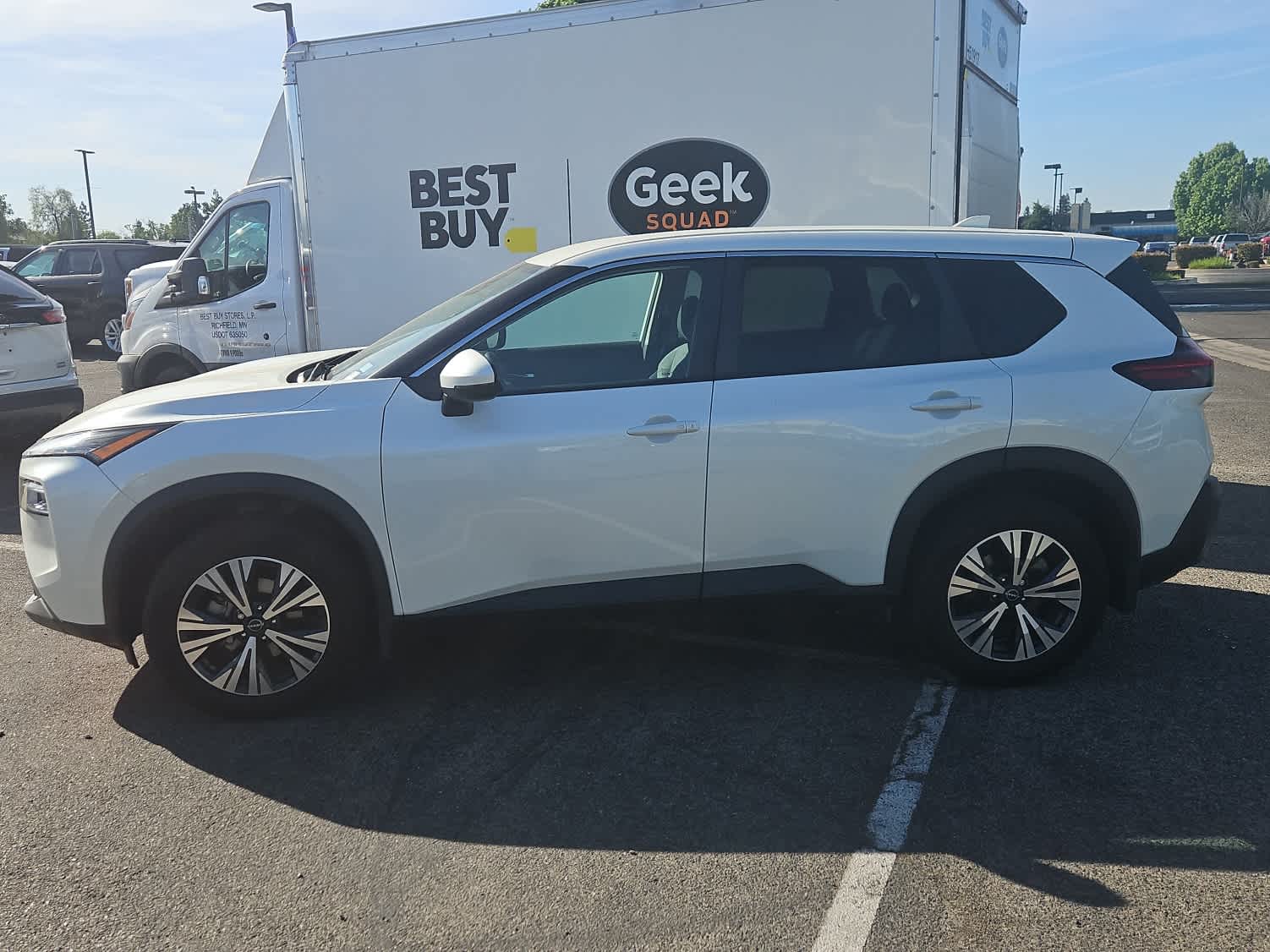 Thumbnail: 2022 Nissan Rogue - 5