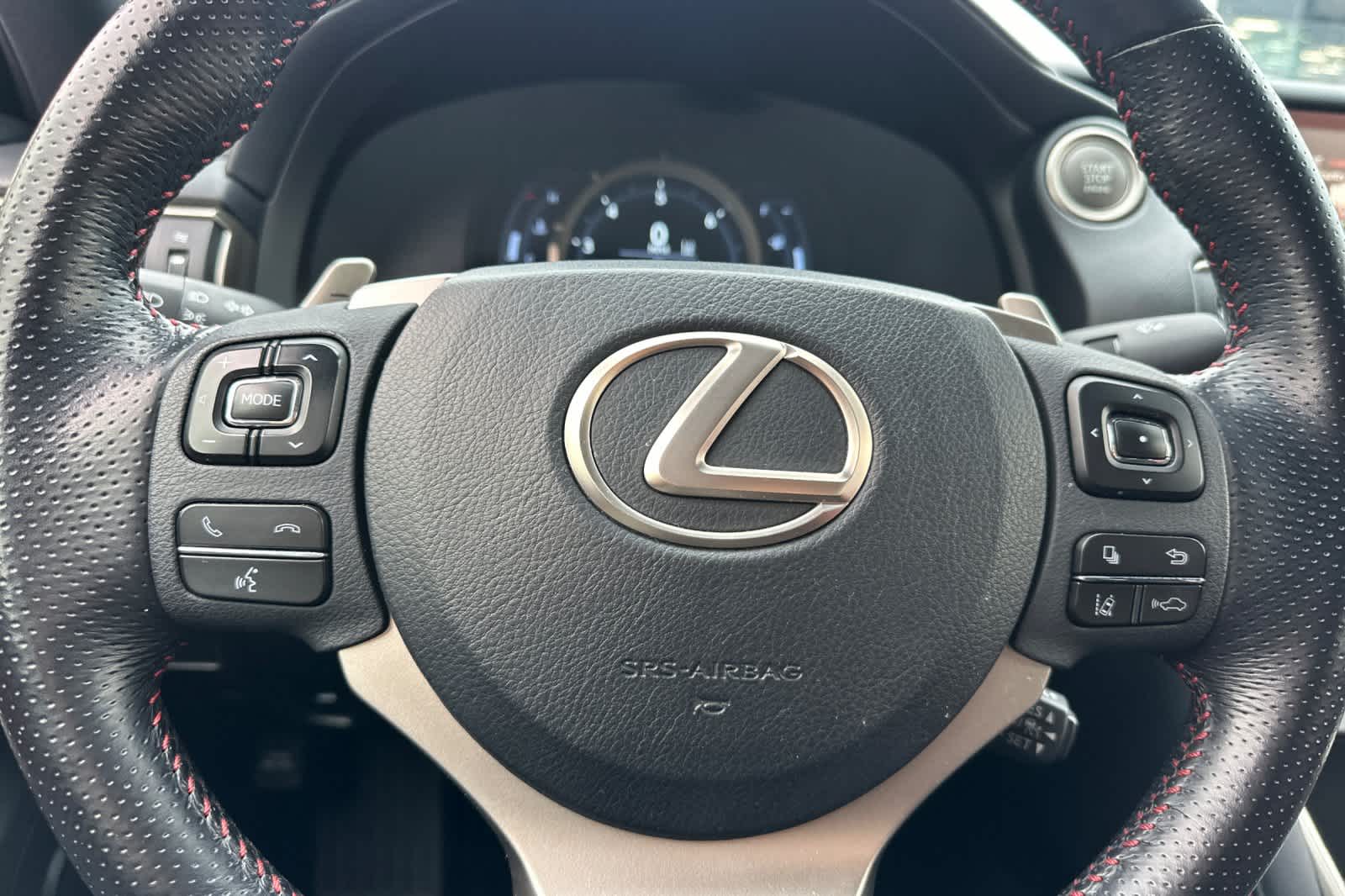 Thumbnail: 2020 Lexus IS - 21