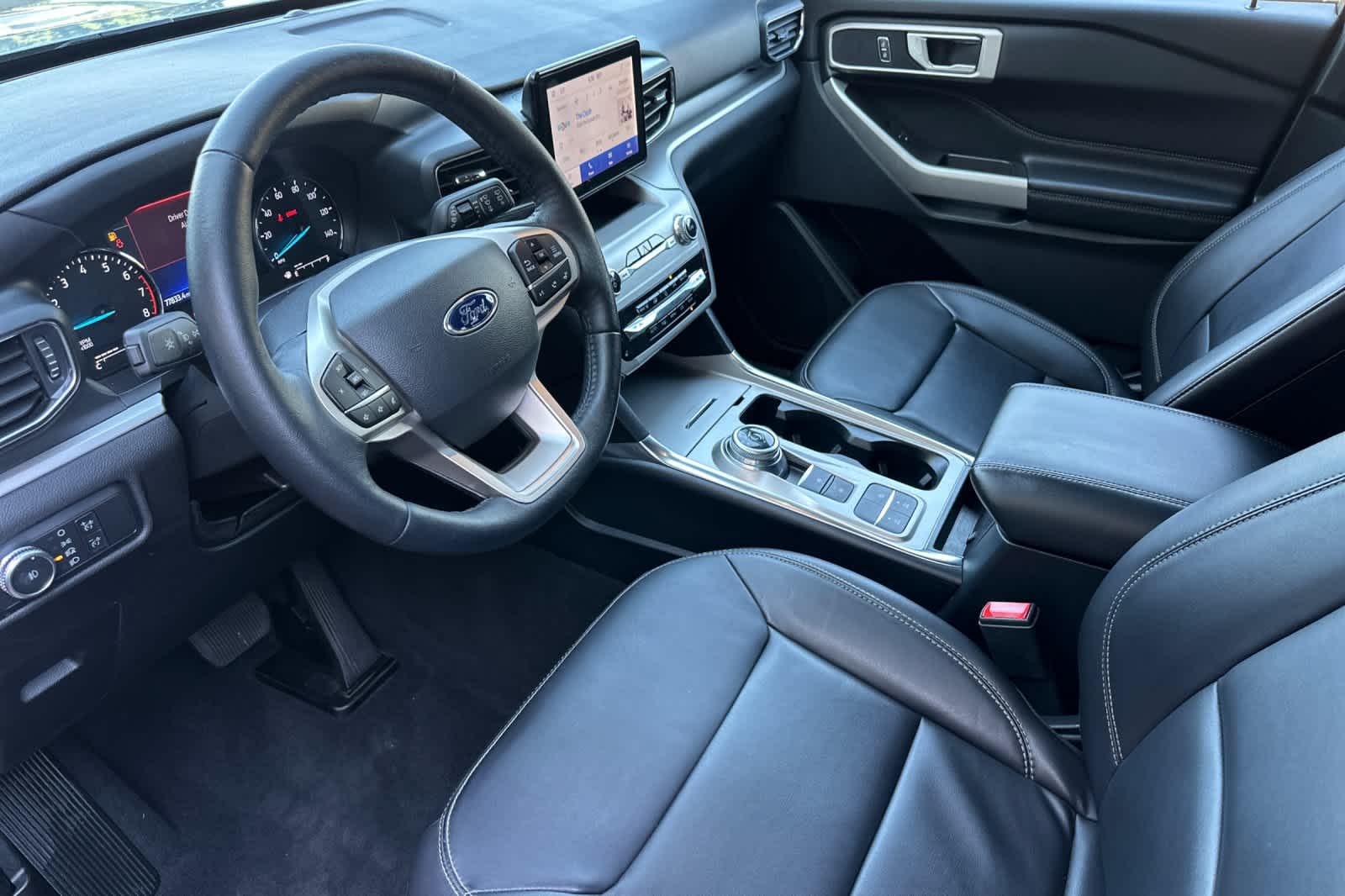 Thumbnail: 2022 Ford Explorer - 12