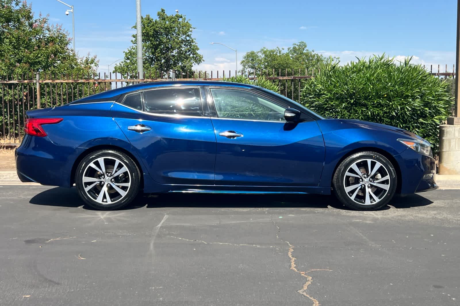 Thumbnail: 2018 Nissan Maxima - 8