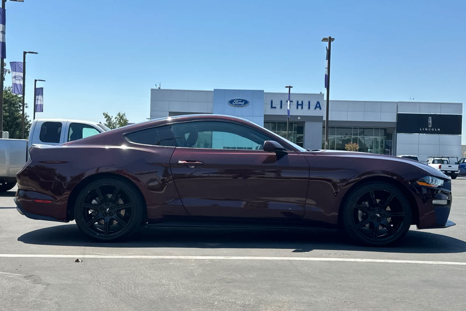 Thumbnail: 2018 Ford Mustang - 8