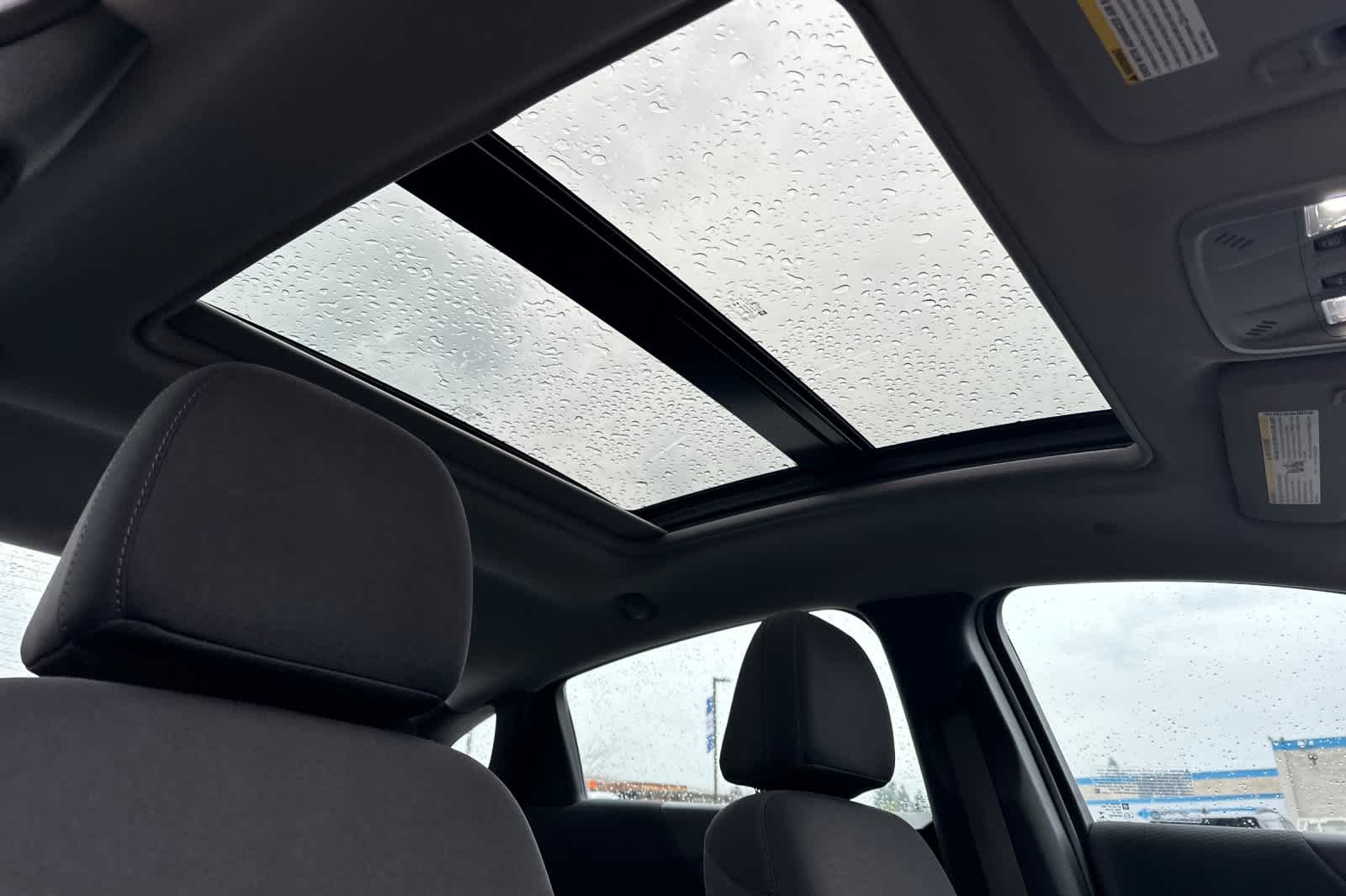 Thumbnail: 2023 Chevrolet Malibu - 16