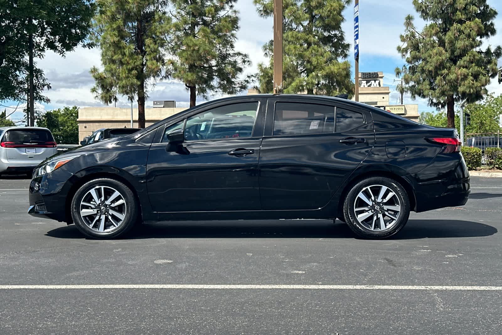 Thumbnail: 2021 Nissan Versa - 5