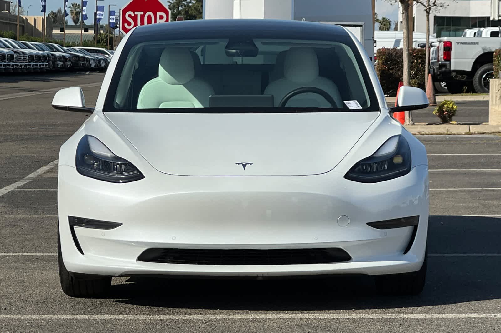 Thumbnail: 2022 Tesla Model 3 - 10