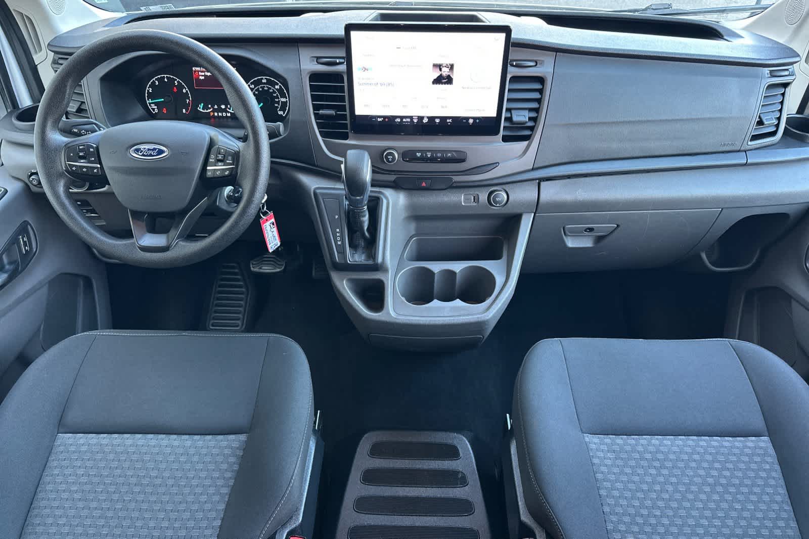 Thumbnail: 2022 Ford Econoline - 3