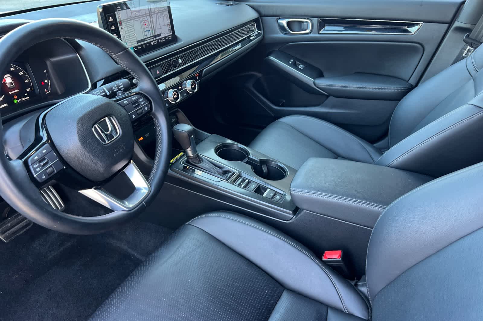 Thumbnail: 2024 Honda Civic - 12