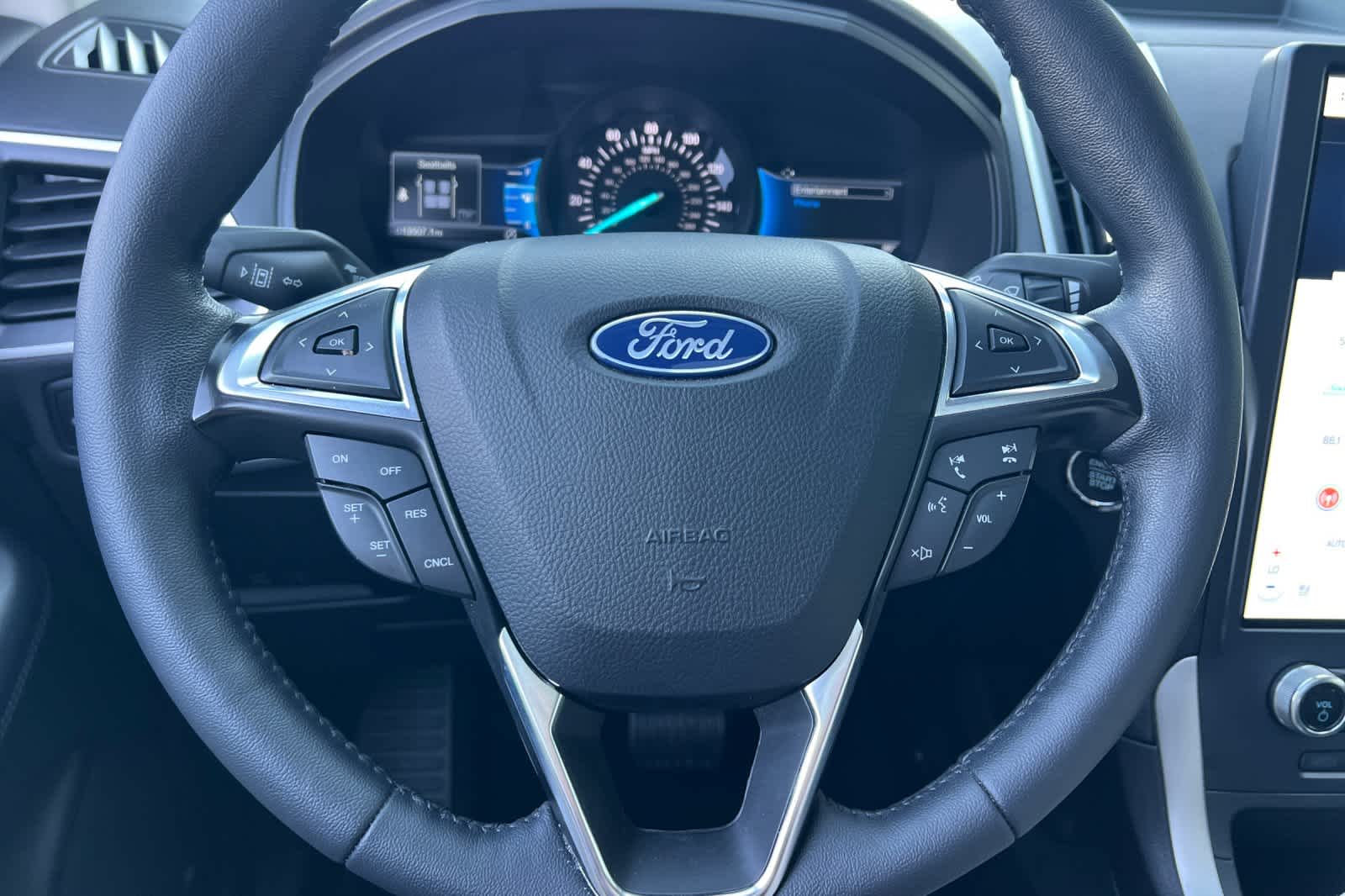 Thumbnail: 2024 Ford Edge - 24