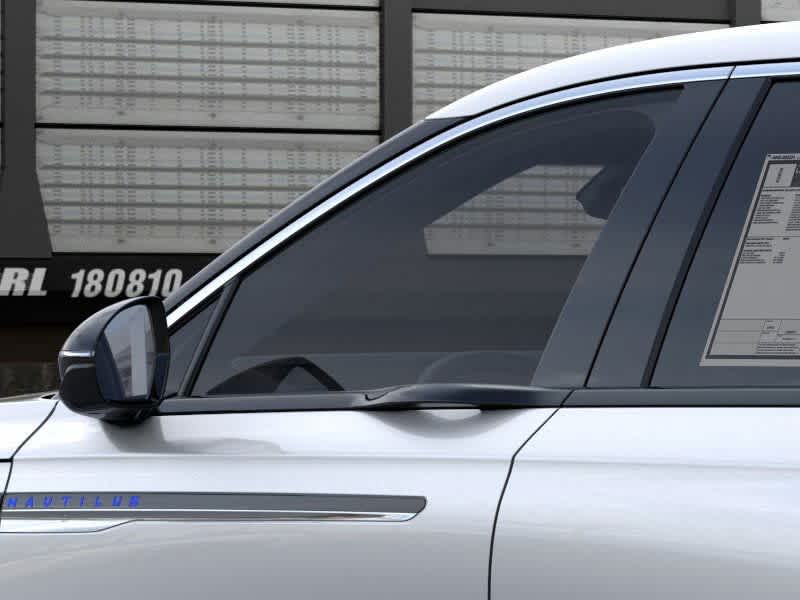 Thumbnail: 2026 Lincoln Nautilus - 21