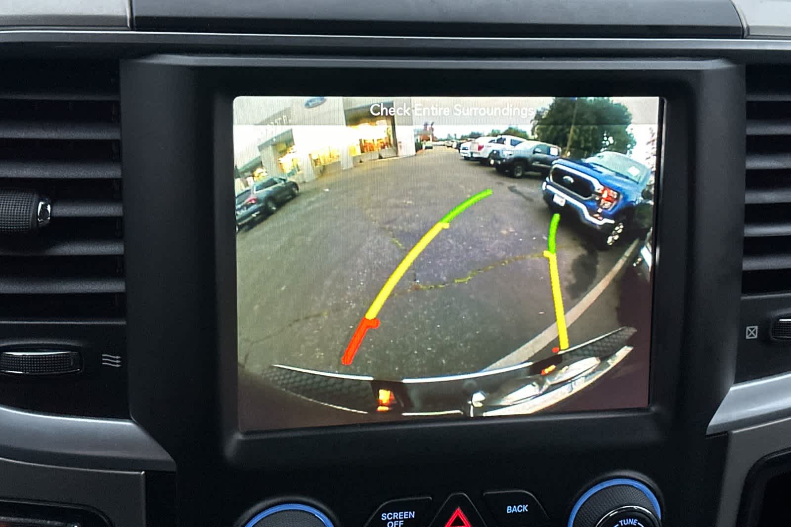 Thumbnail: 2019 RAM 1500 Classic - 18