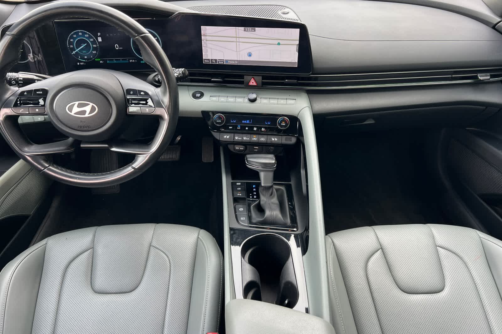 Thumbnail: 2024 Hyundai Elantra - 3