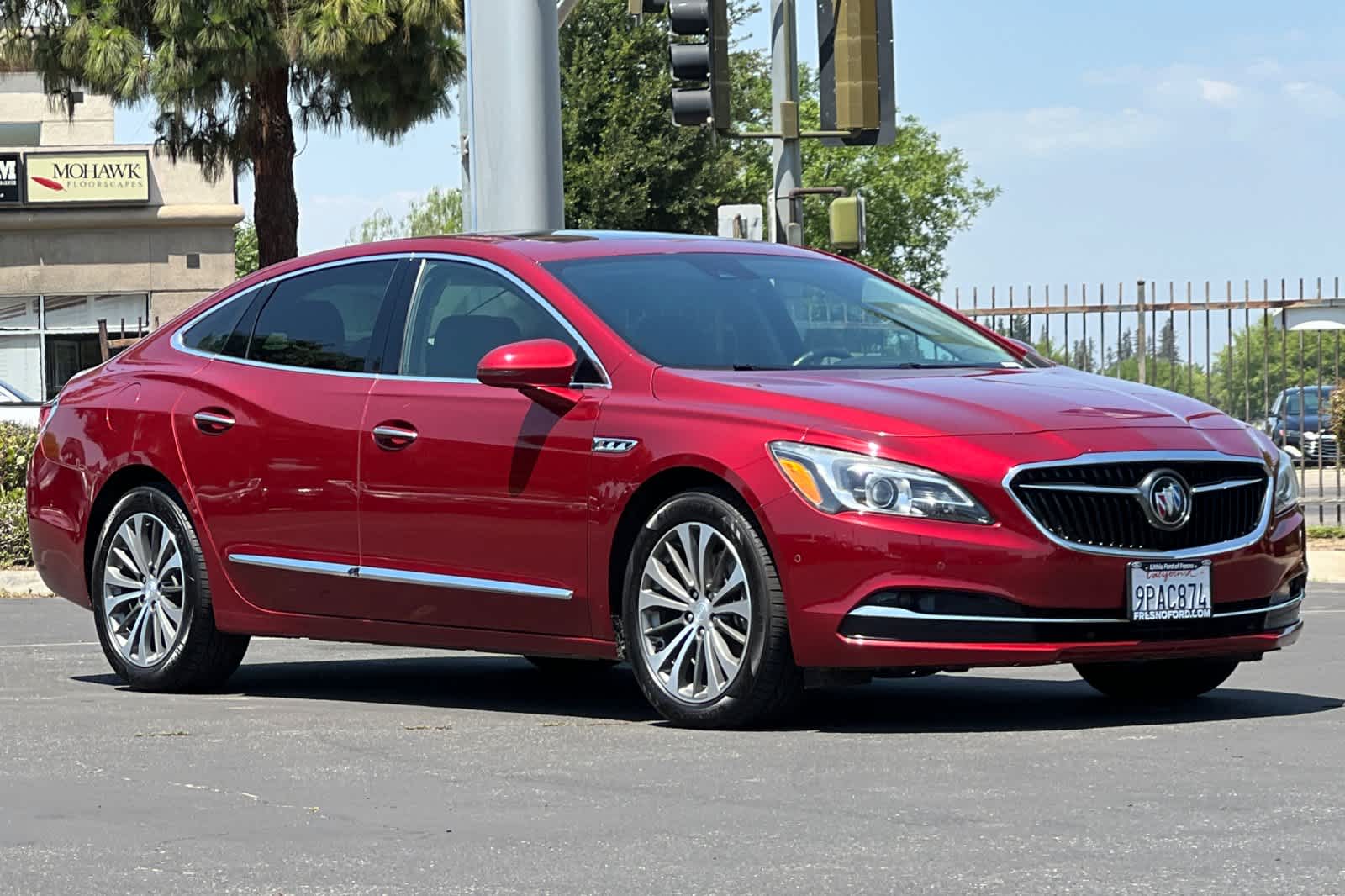 Thumbnail: 2018 Buick LaCrosse - 9