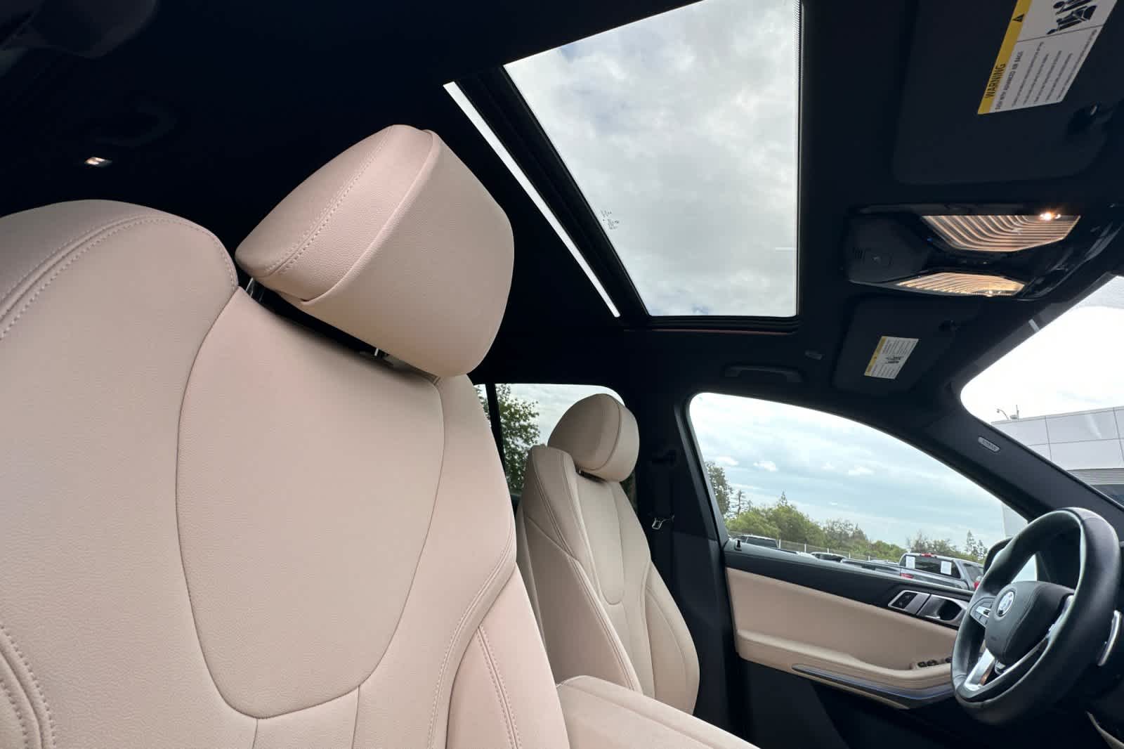 Thumbnail: 2021 BMW X5 - 18