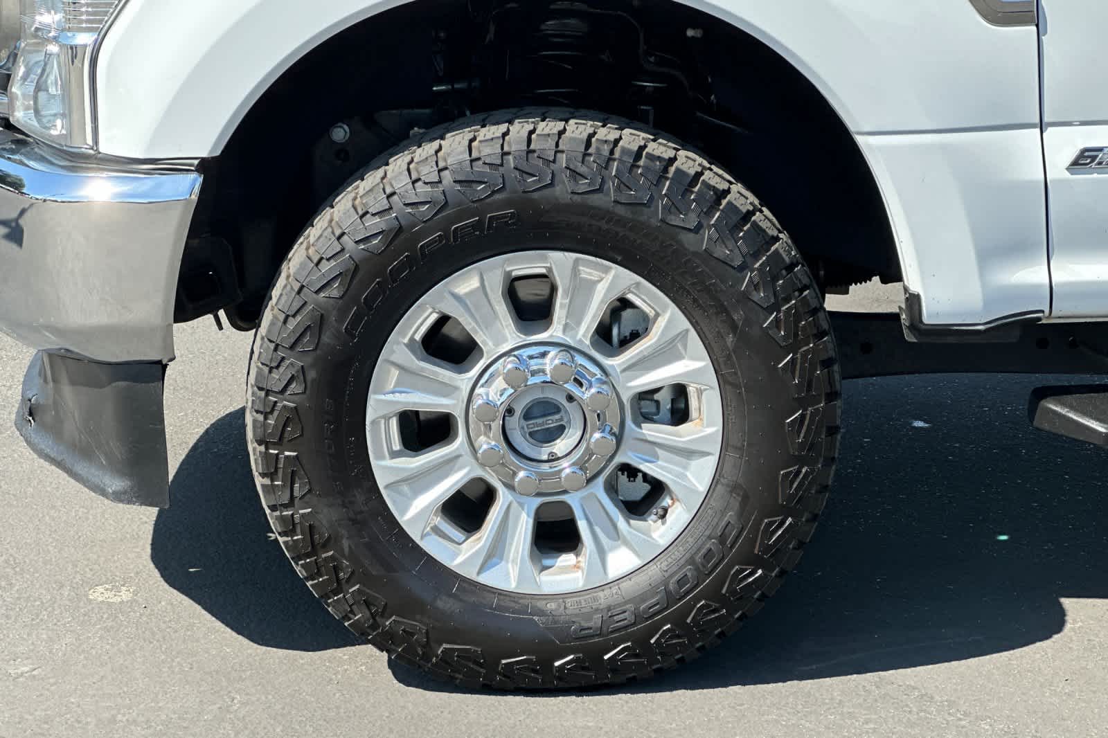 Thumbnail: 2022 Ford F-250 - 24