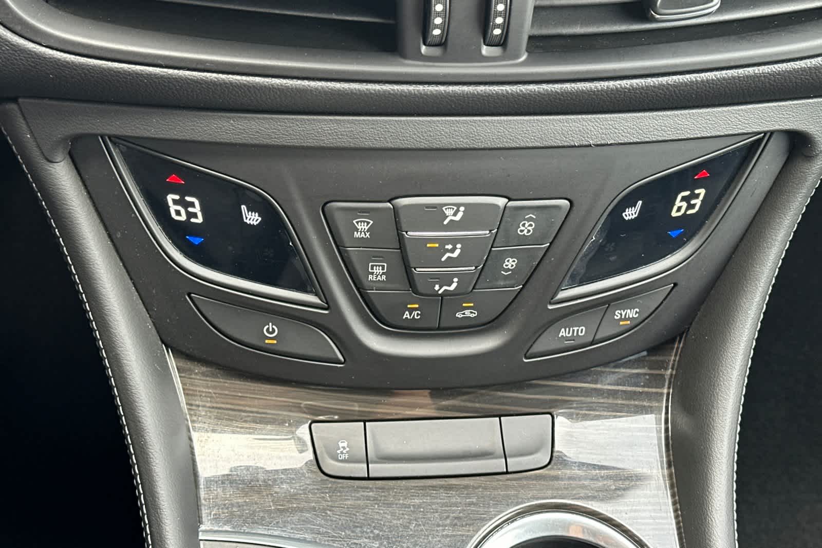 Thumbnail: 2020 Buick Envision - 21