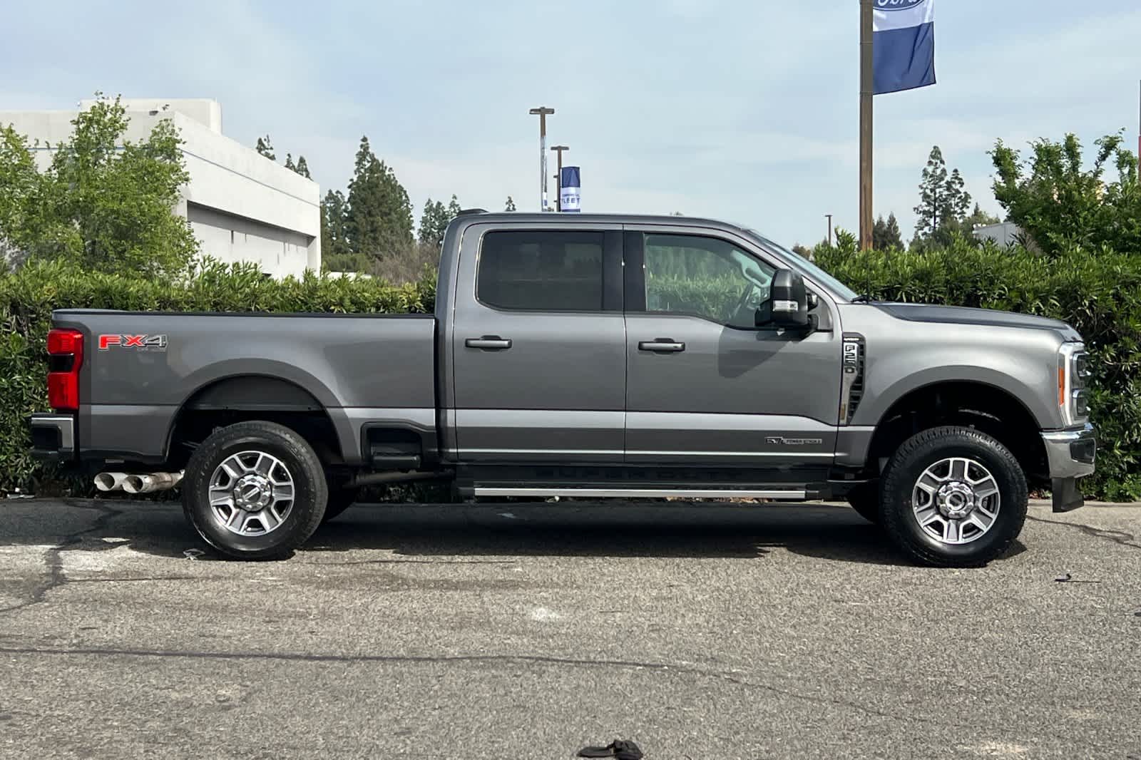 Thumbnail: 2023 Ford F-250 - 9