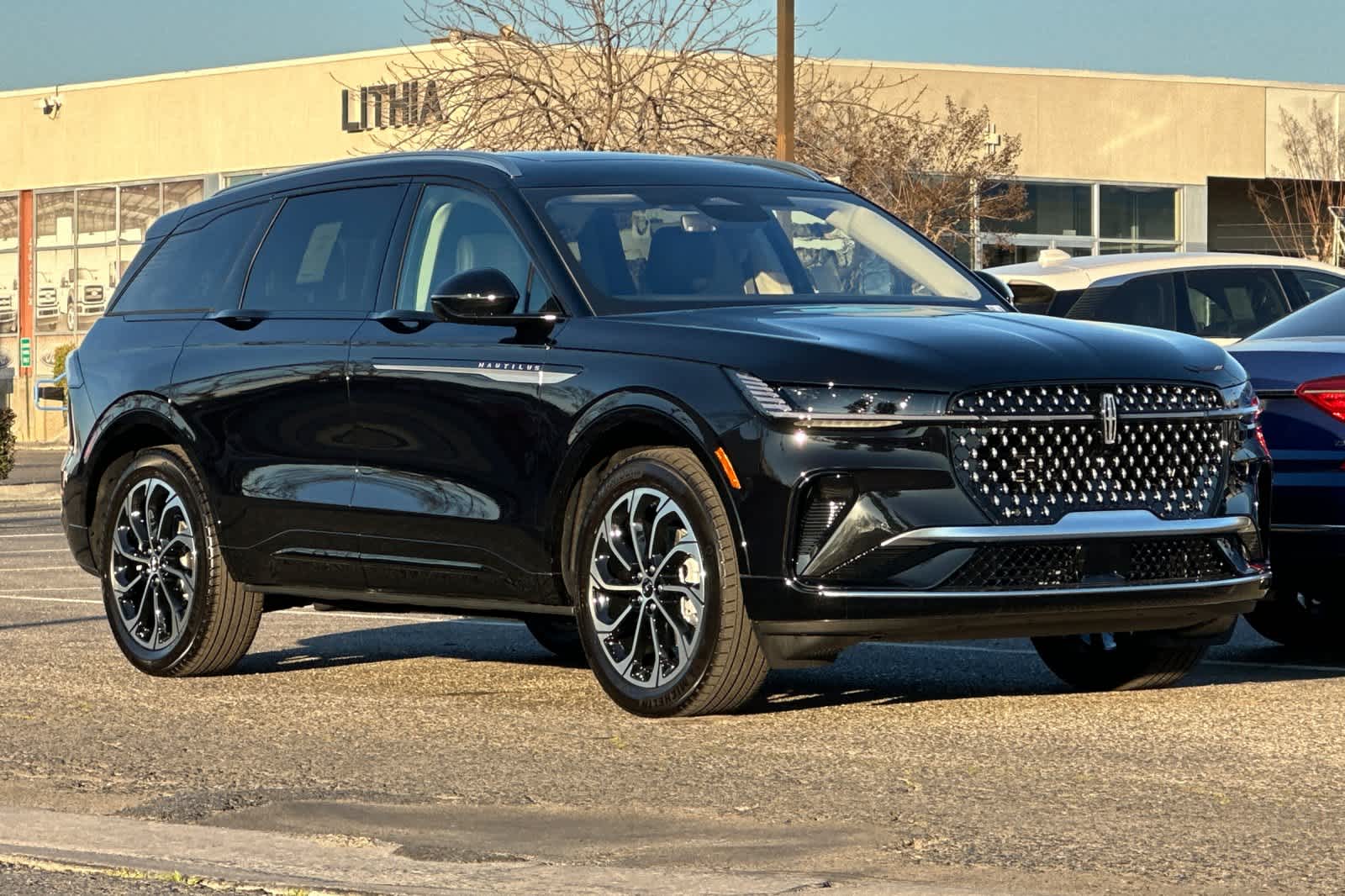 Thumbnail: 2026 Lincoln Nautilus - 10