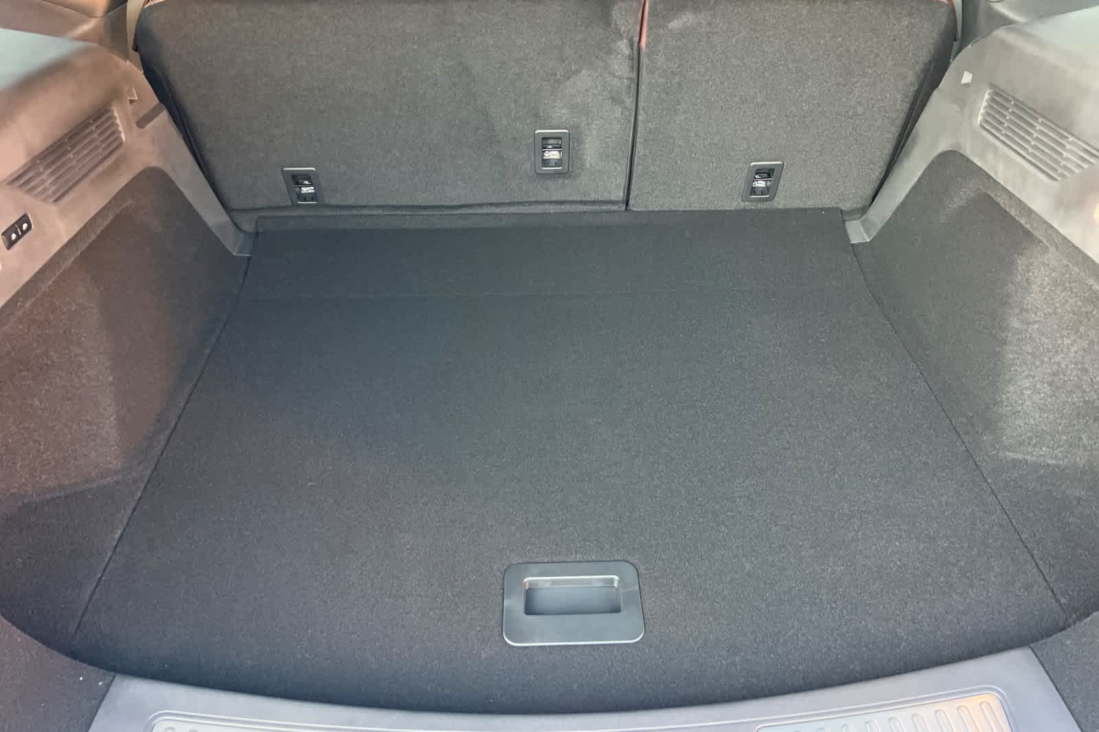 Thumbnail: 2026 Lincoln Nautilus - 16