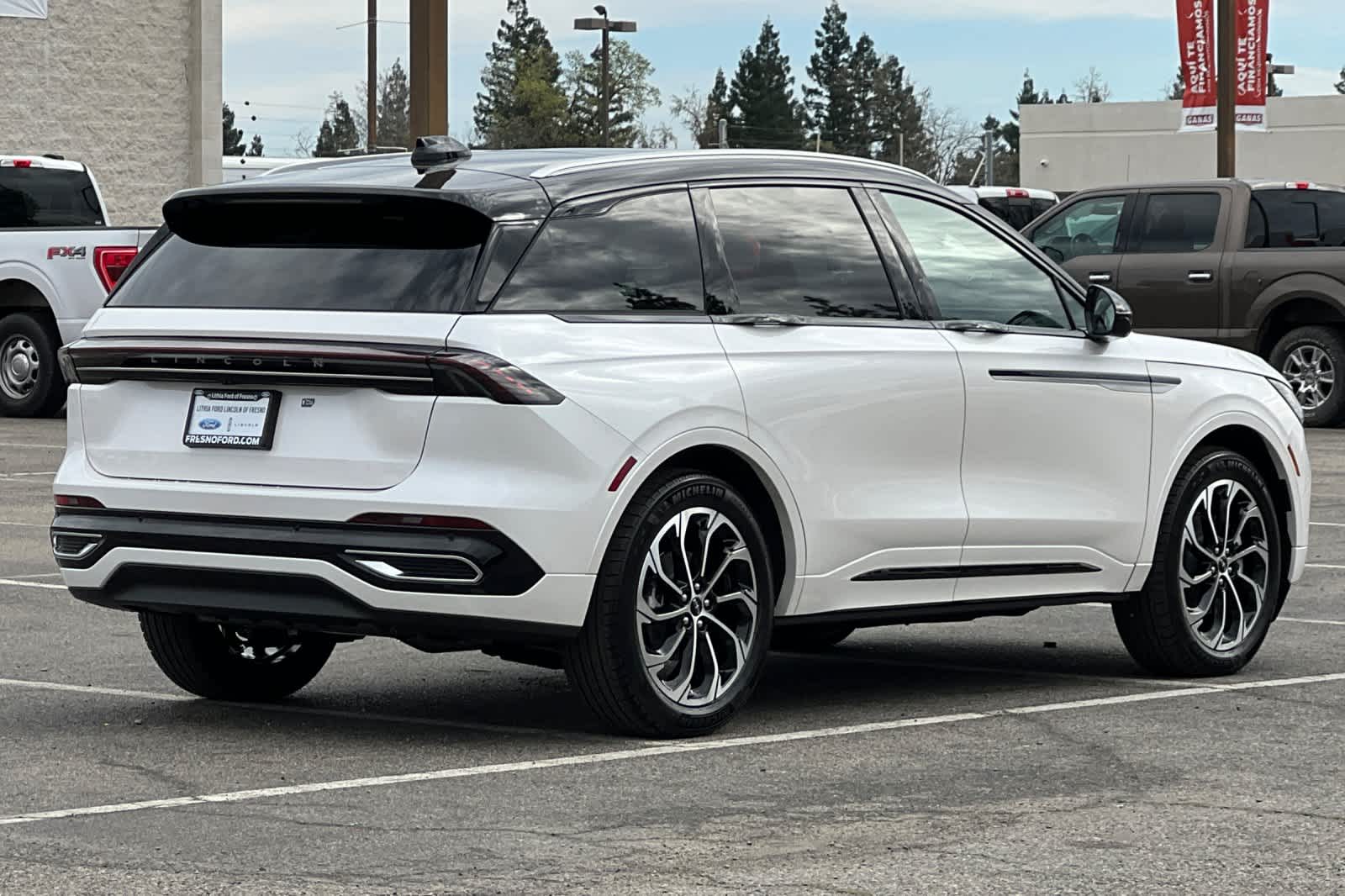 Thumbnail: 2026 Lincoln Nautilus - 2