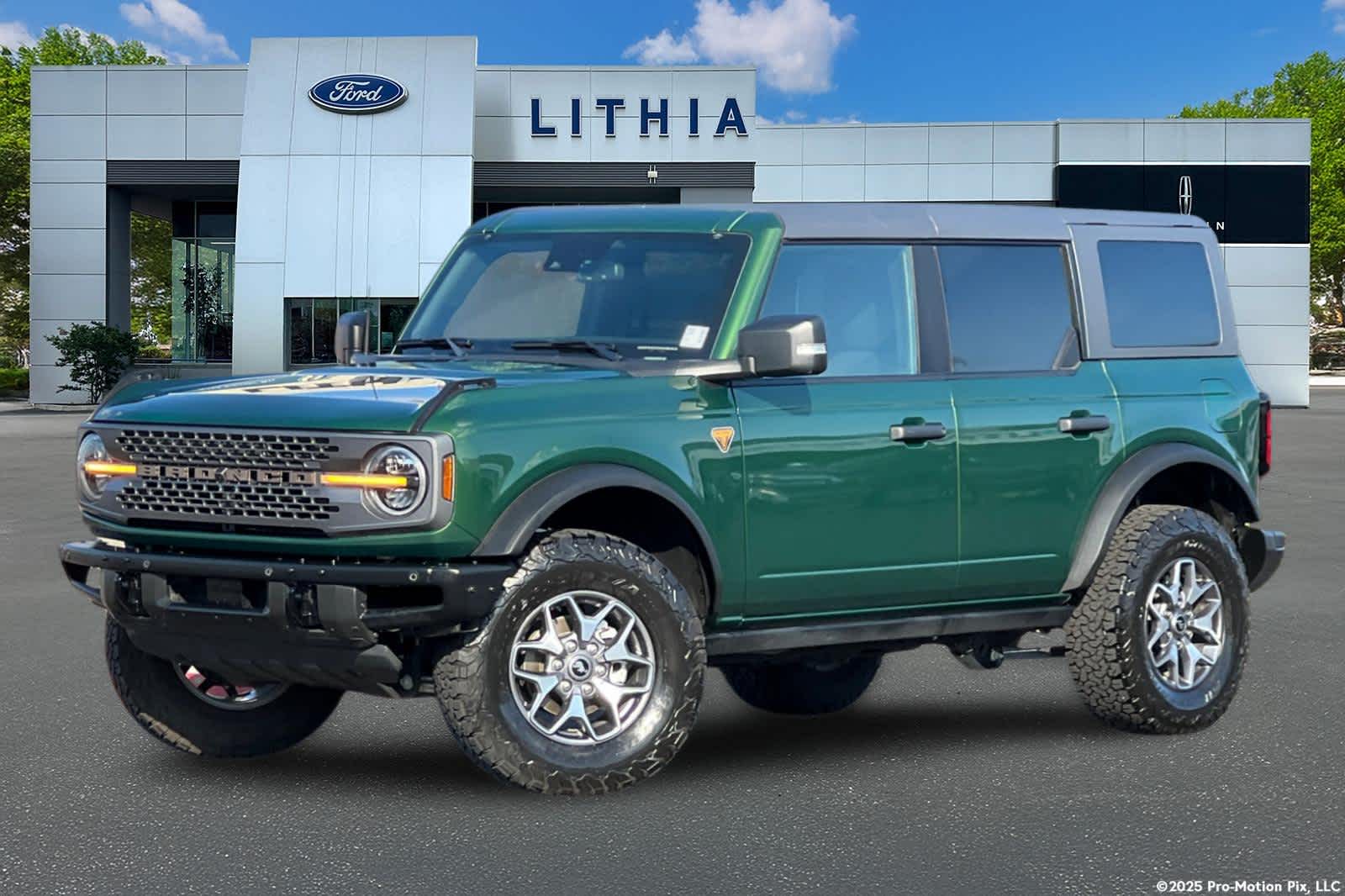 2024 Ford Bronco 4-Door Badlands's photo