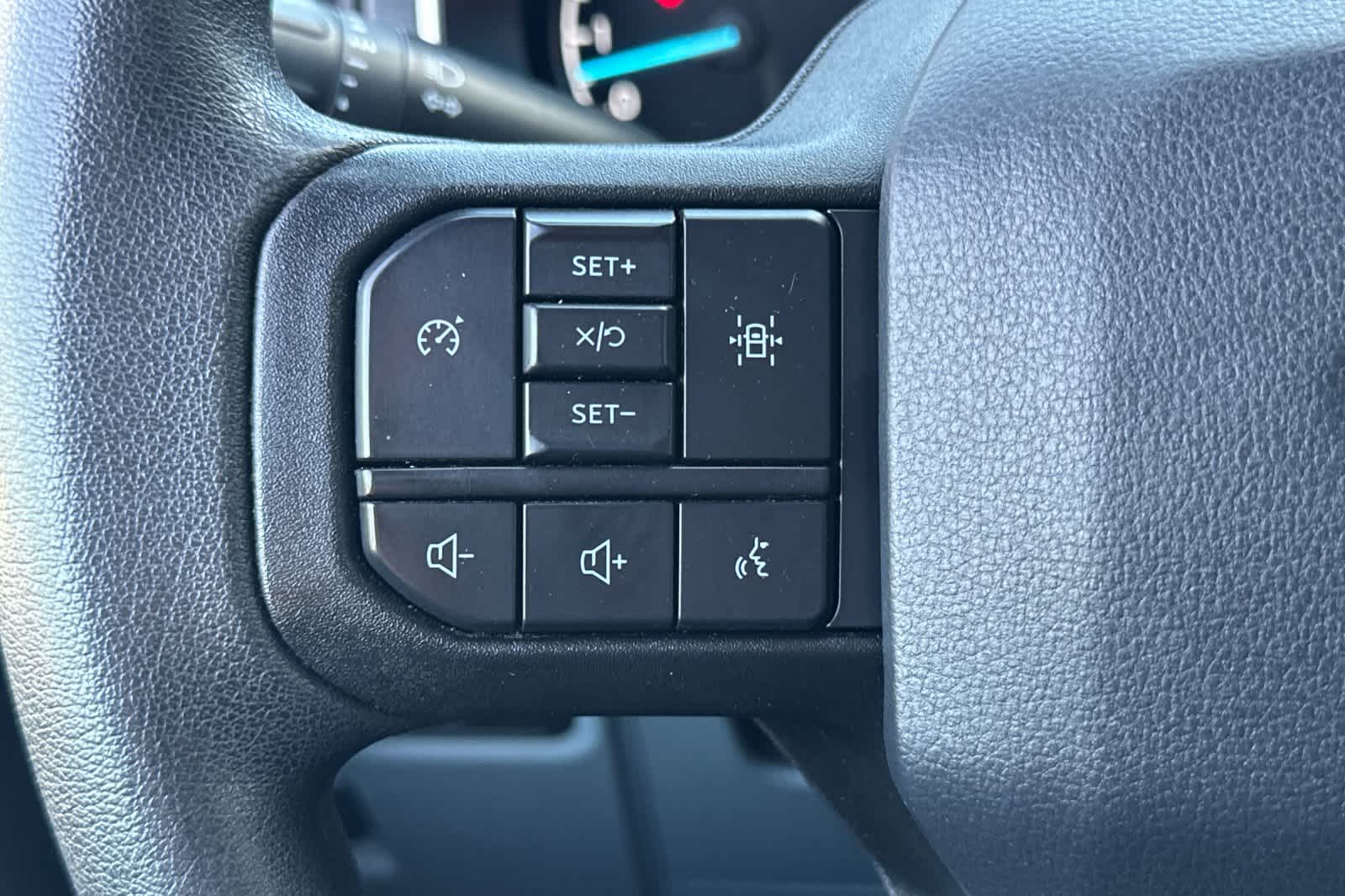 2021 Ford F-150 XLT 23