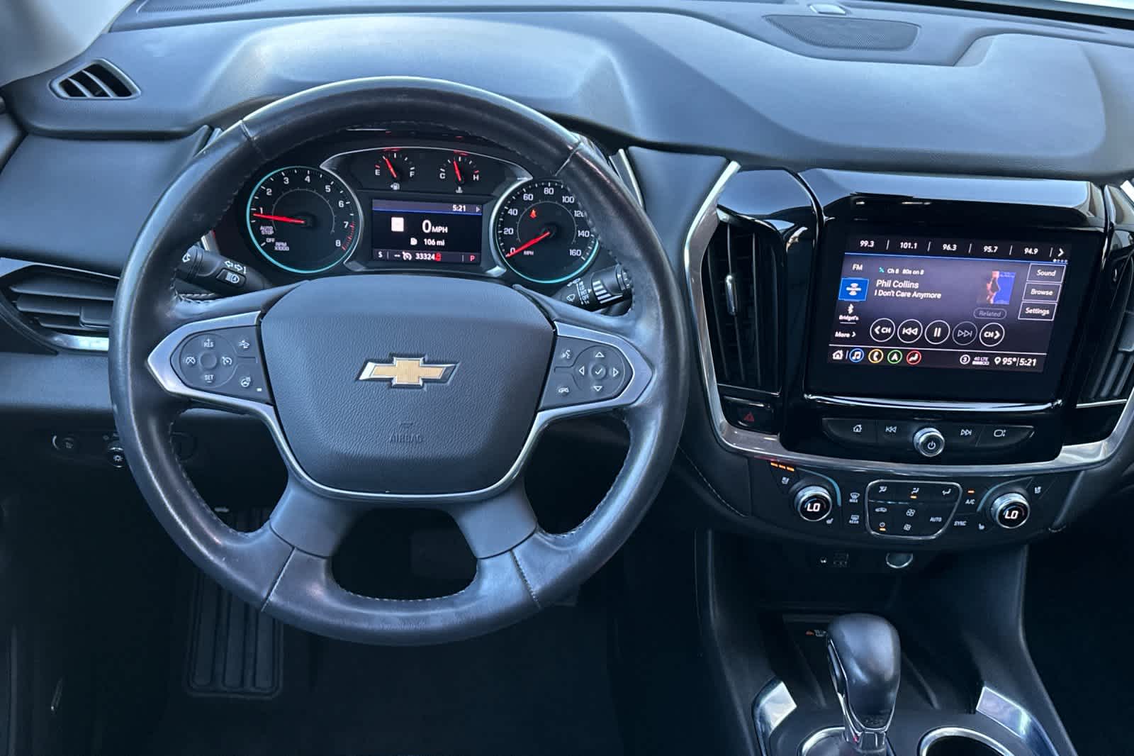 Thumbnail: 2021 Chevrolet Traverse - 14