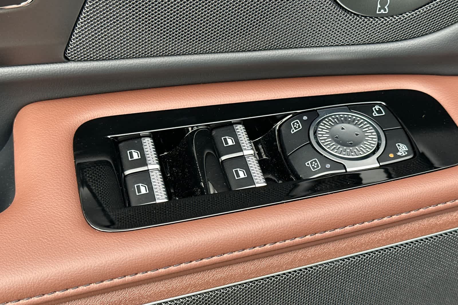 Thumbnail: 2026 Lincoln Nautilus - 14