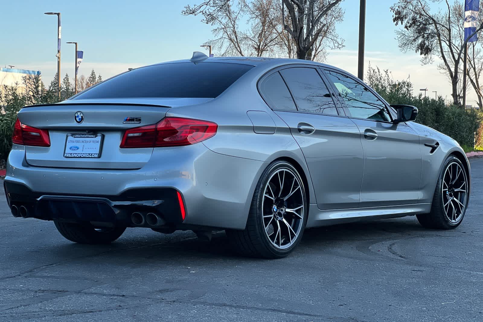 Thumbnail: 2019 BMW M5 - 2