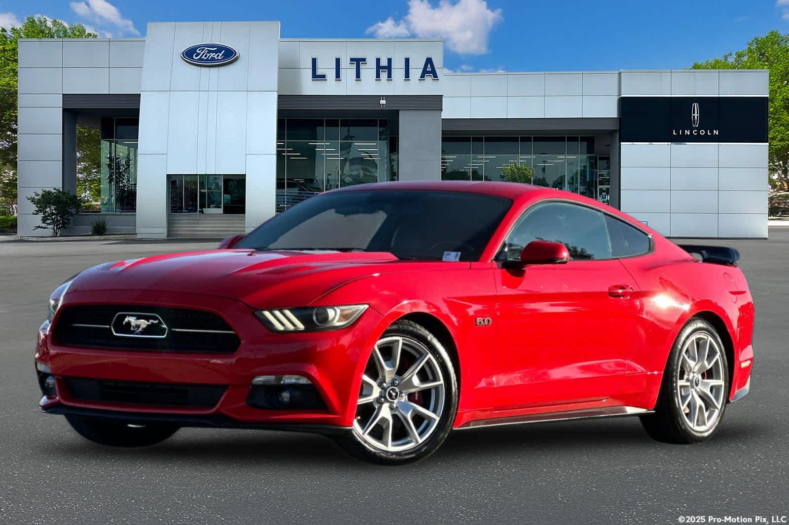 2015 Ford Mustang GT Premium's photo