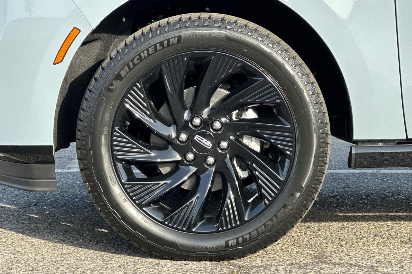 Thumbnail: 2026 Lincoln Navigator L - 28