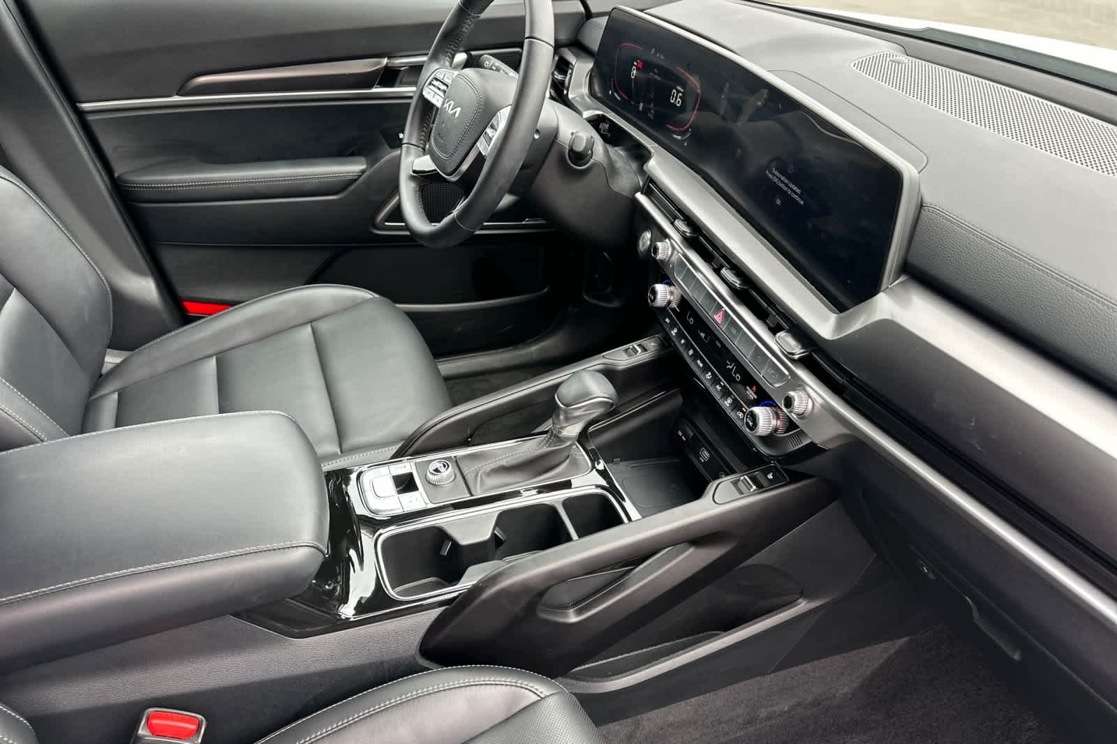 Thumbnail: 2025 Kia Telluride - 17