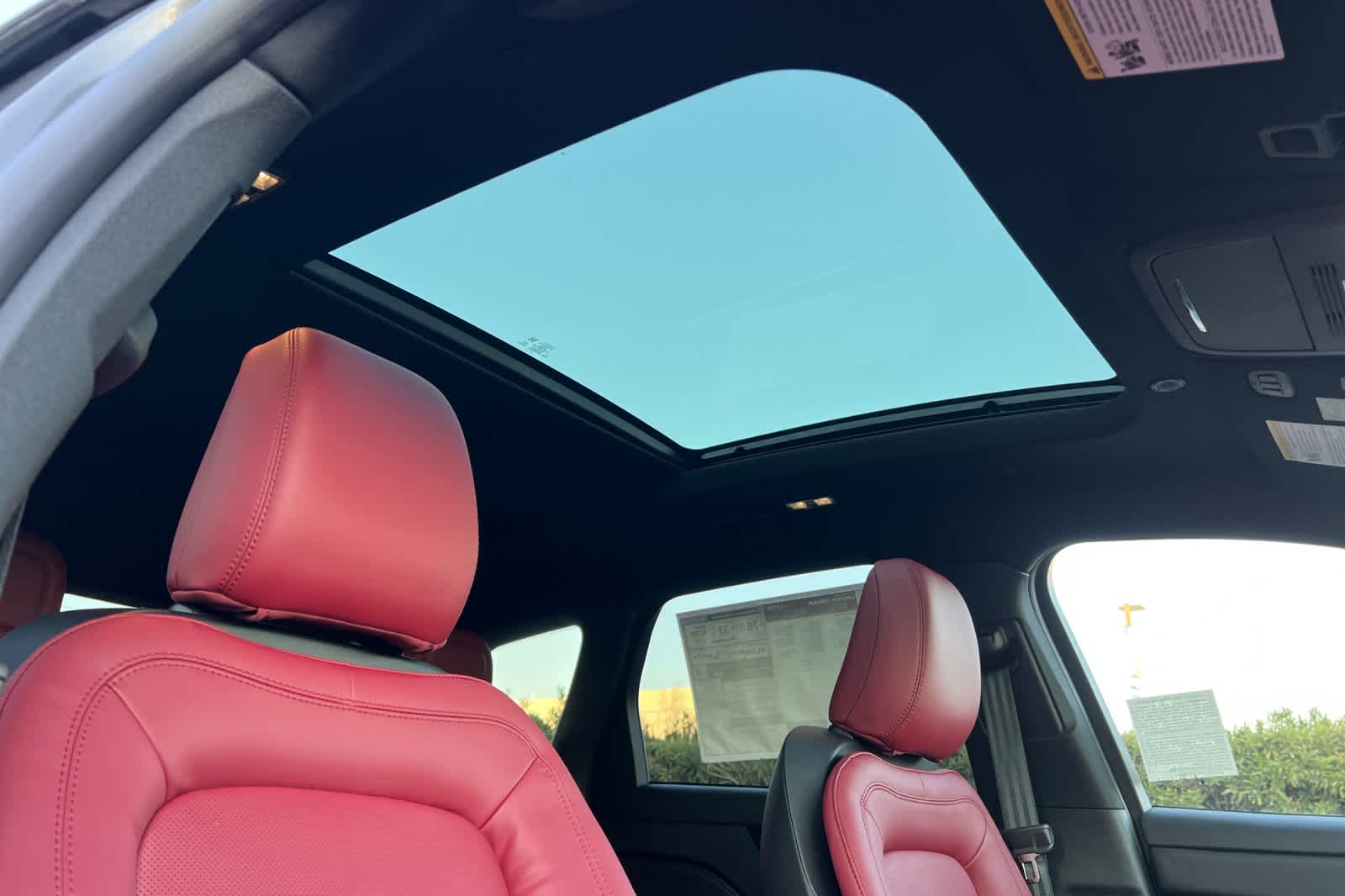 Thumbnail: 2026 Lincoln Corsair - 18