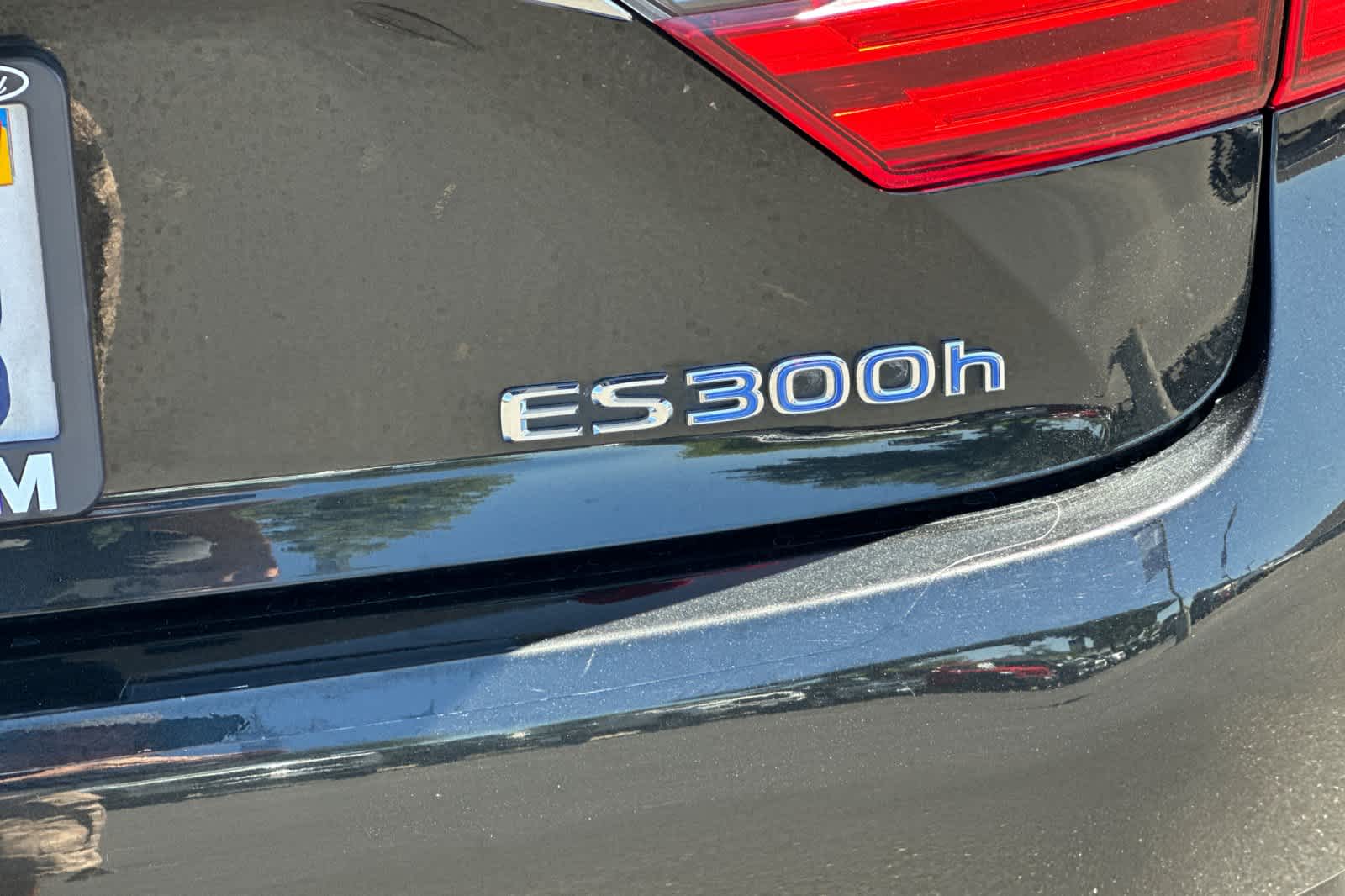 Thumbnail: 2018 Lexus ES - 27