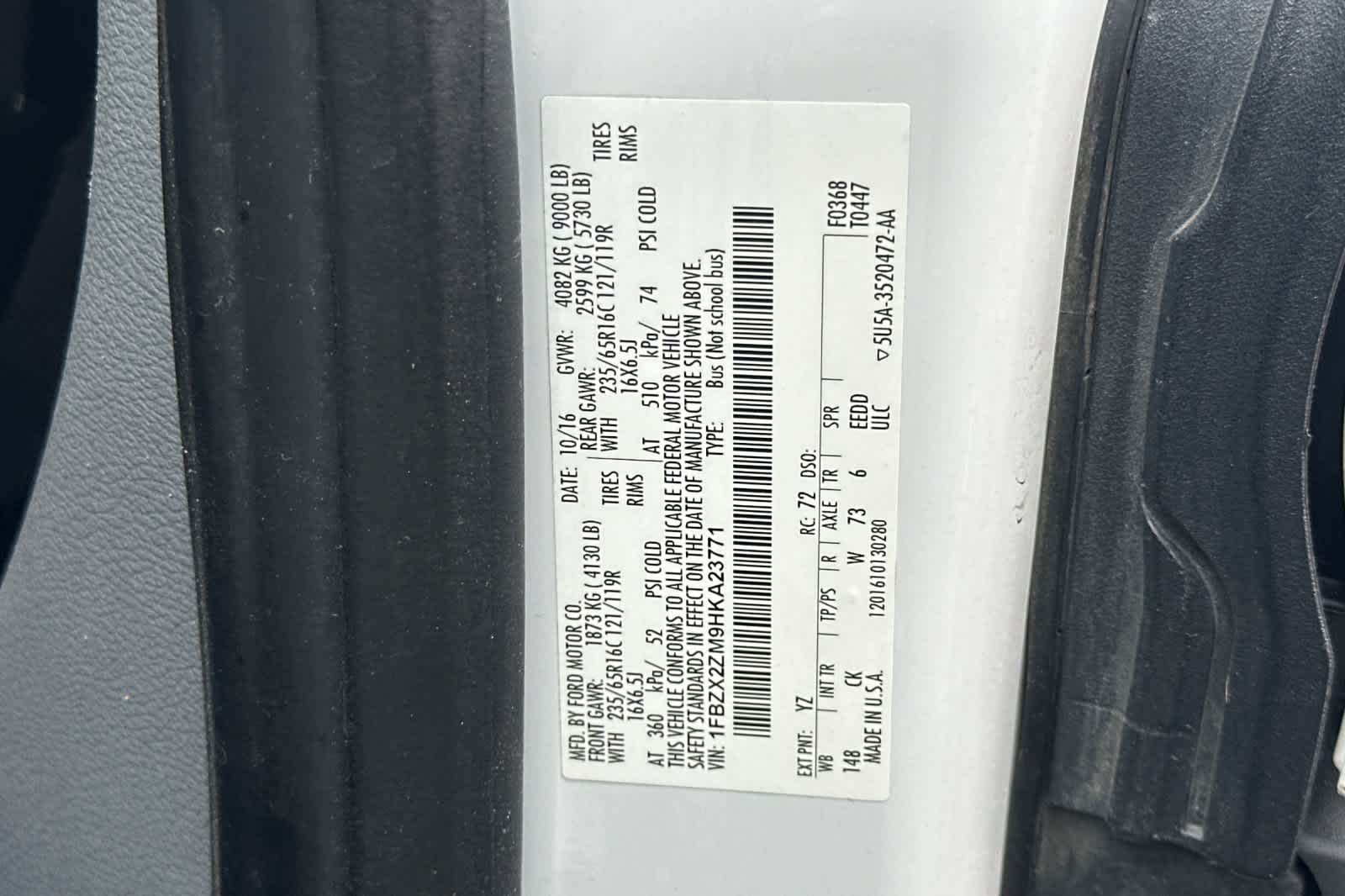 Thumbnail: 2017 Ford Transit Series - 28