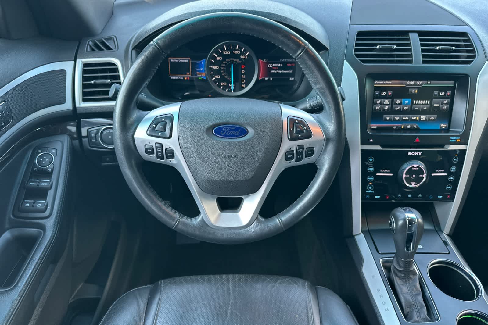 Thumbnail: 2014 Ford Explorer - 14