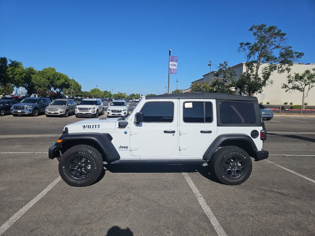 Thumbnail: 2023 Jeep Wrangler - 3