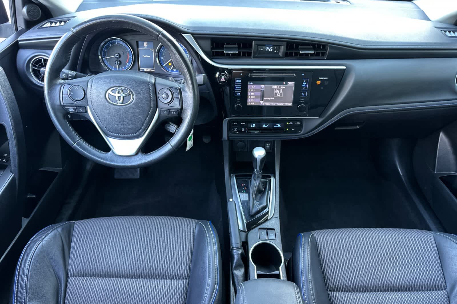 Thumbnail: 2017 Toyota Corolla - 3