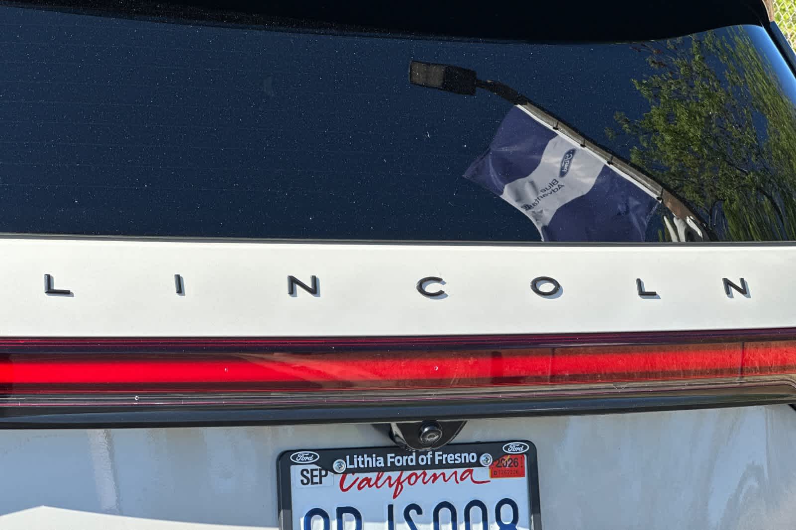 Thumbnail: 2023 Lincoln Aviator - 30