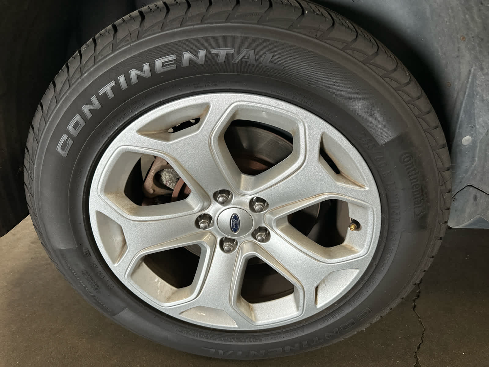 Thumbnail: 2013 Ford Edge - 5