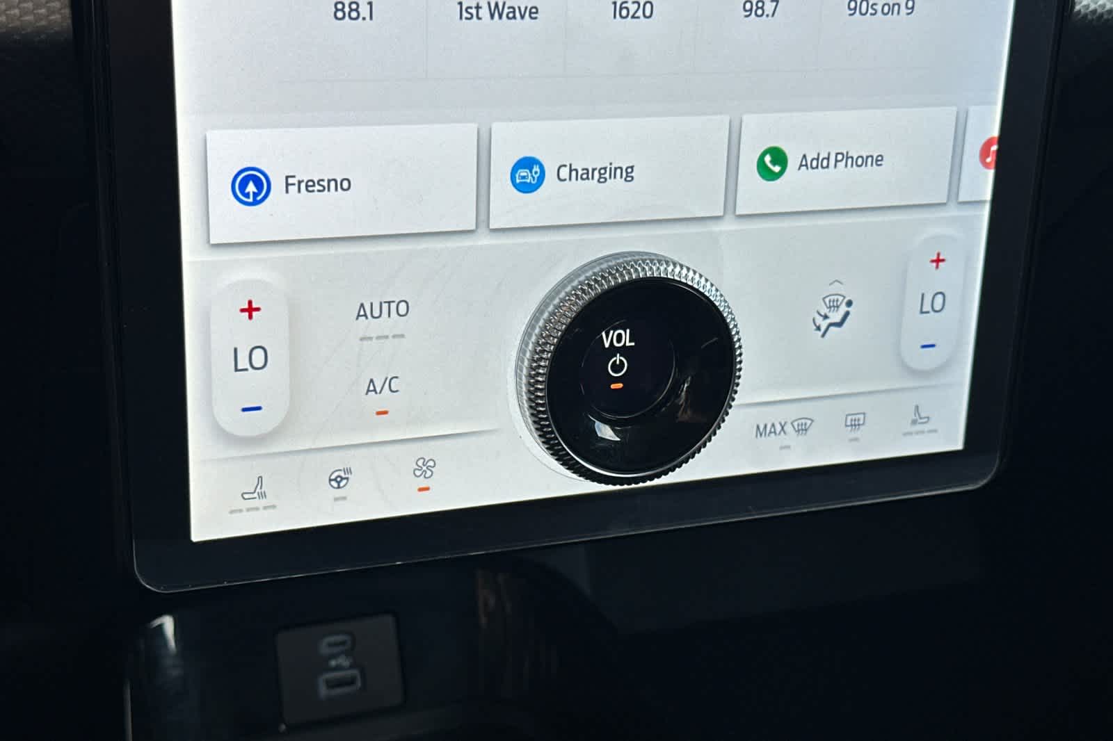 Thumbnail: 2021 Ford Mustang Mach-E - 22