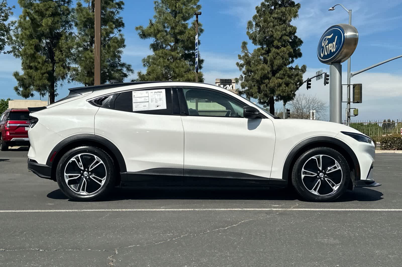 Thumbnail: 2021 Ford Mustang Mach-E - 9