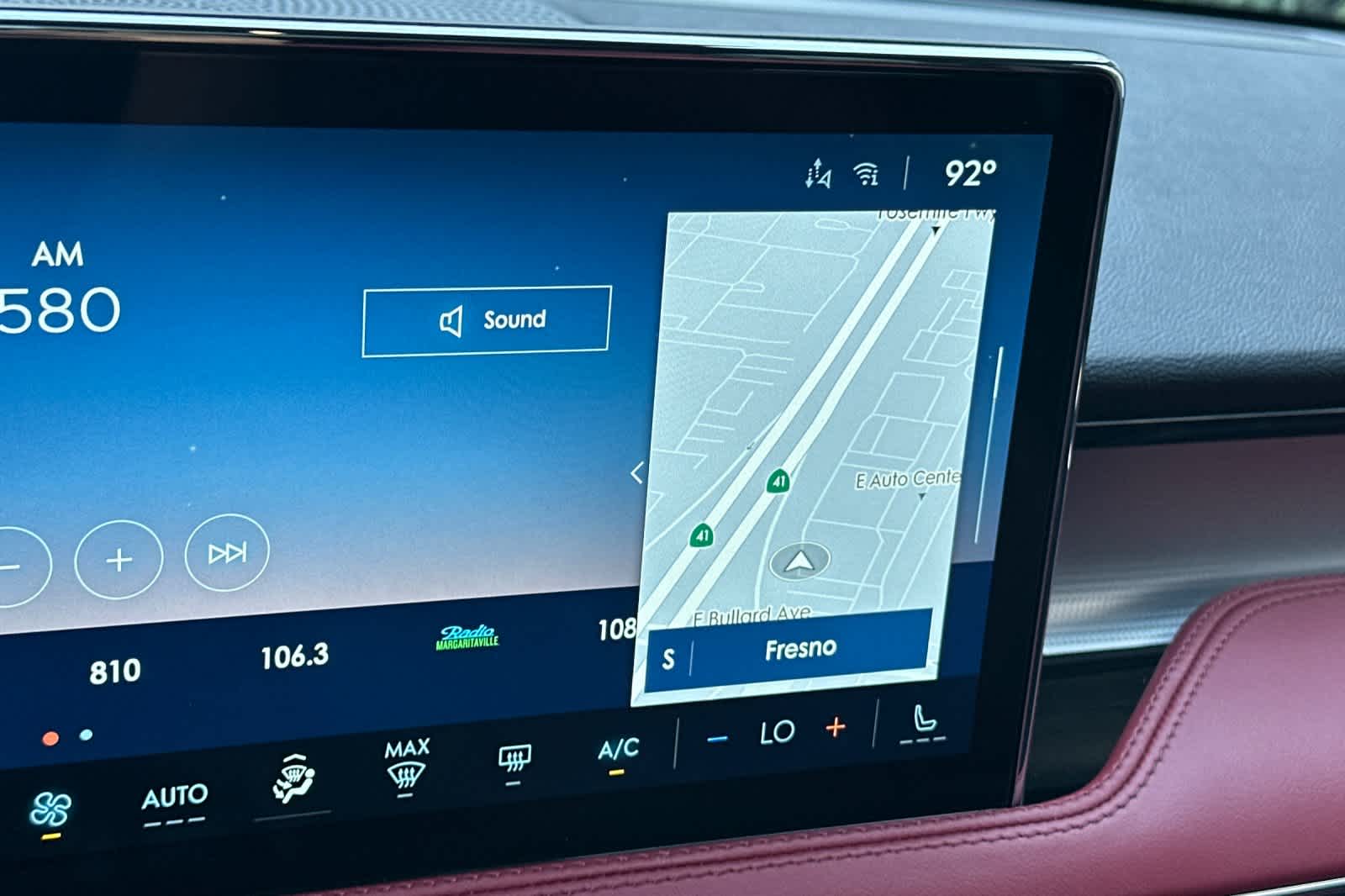 Thumbnail: 2025 Lincoln Corsair - 20