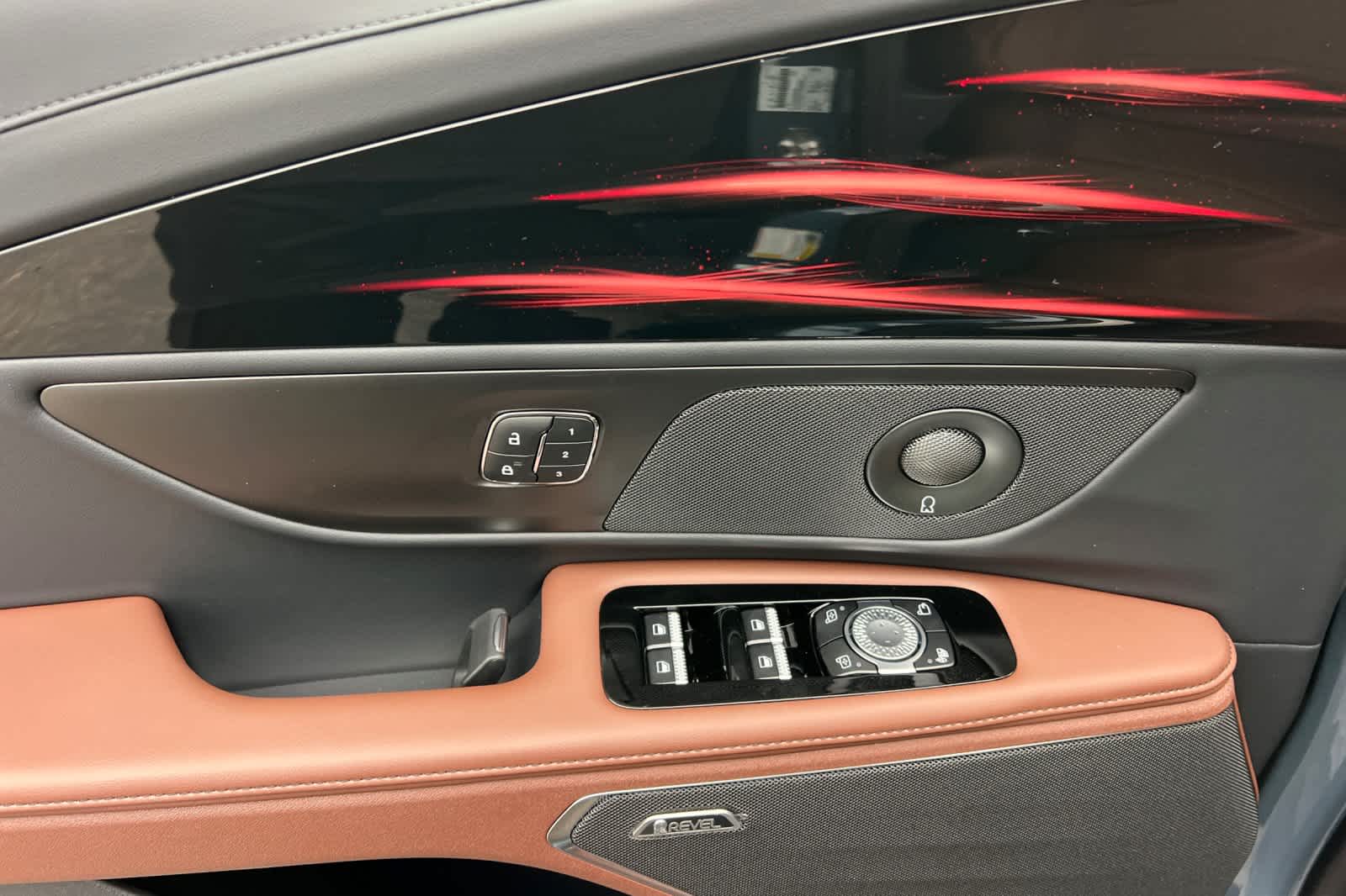 Thumbnail: 2026 Lincoln Nautilus - 13