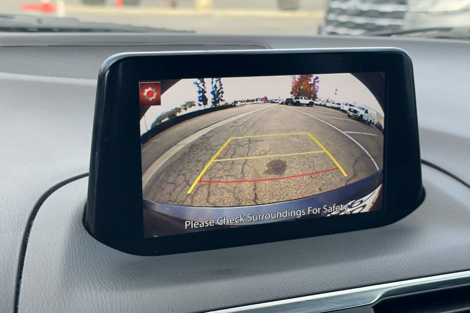 Thumbnail: 2017 Mazda Mazda3 - 18