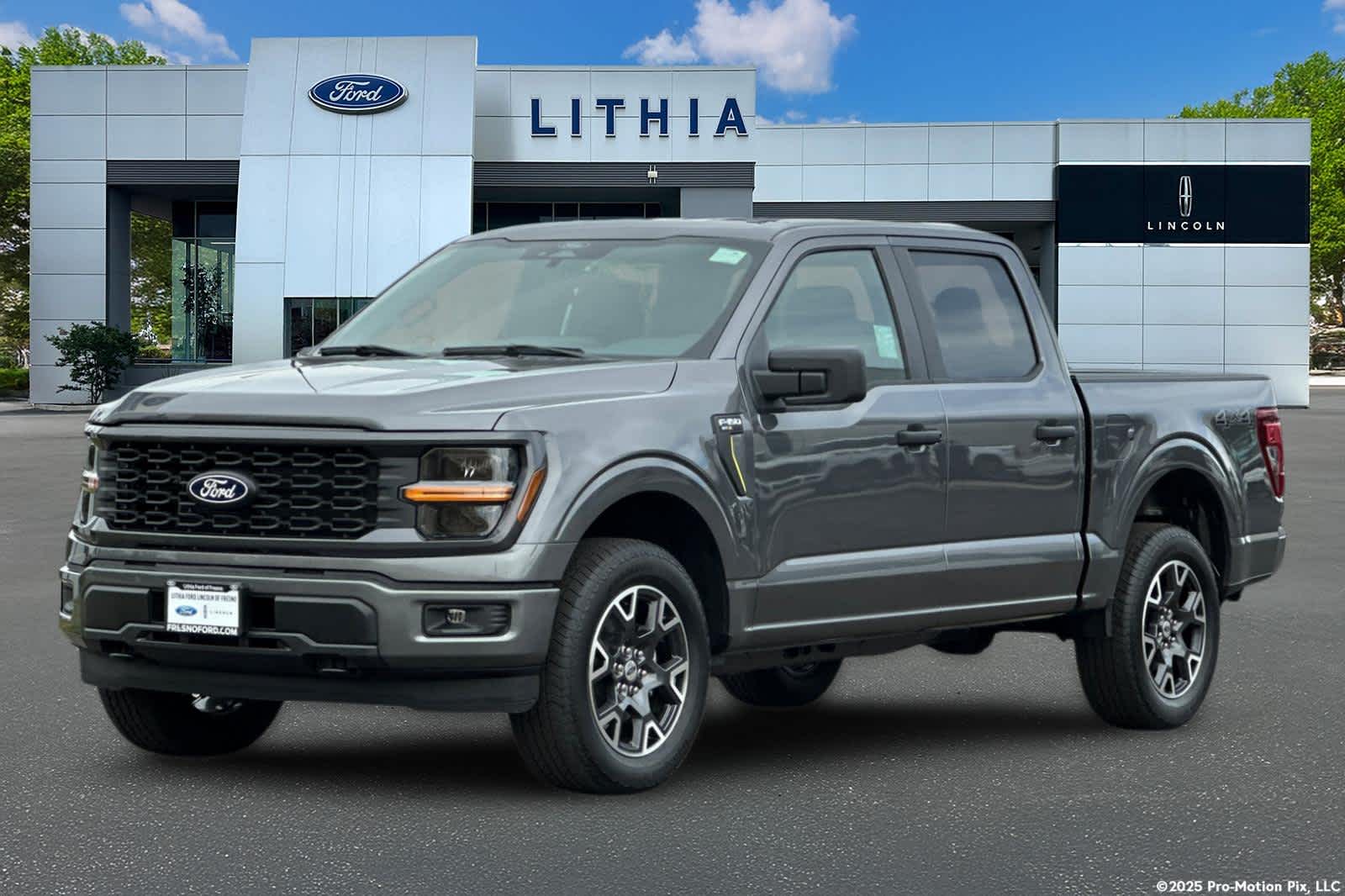 2025 Ford F-150 STX's photo